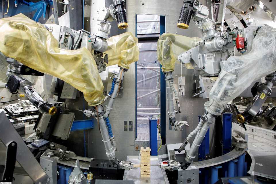 Robotic superhero meets identical twin in fusion energy machine