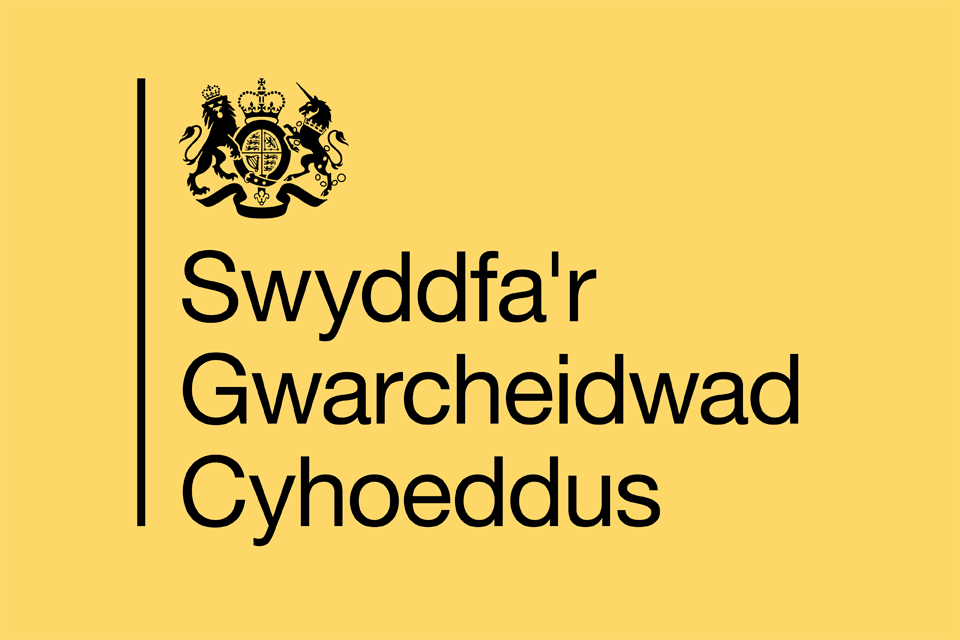 Penodi Amy Holmes yn Warcheidwad Cyhoeddus