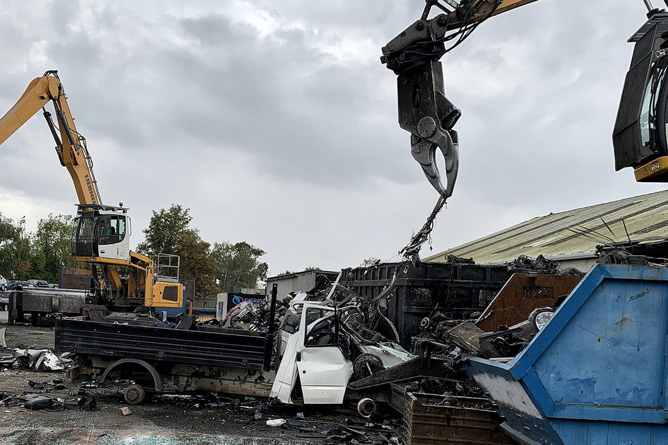 Environment Agency crushes tipper truck in waste crime probe