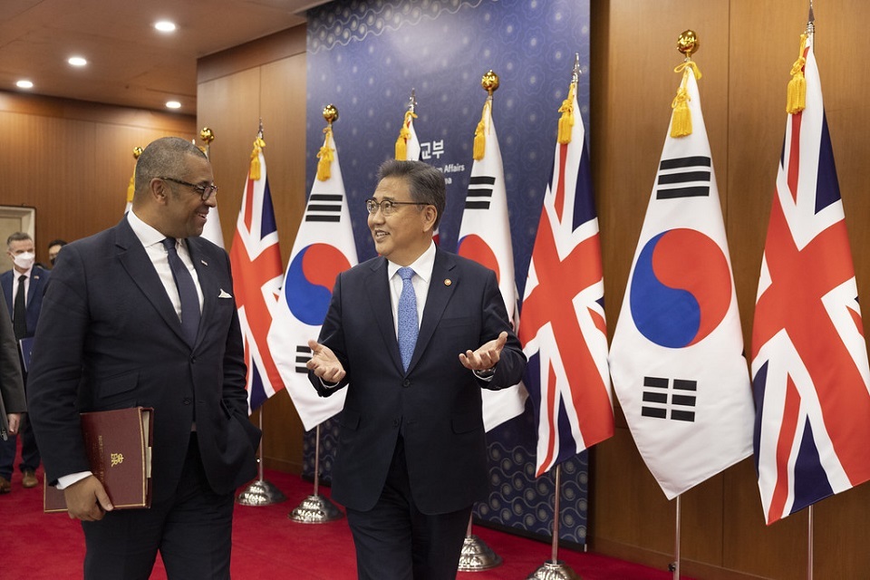 Foreign Secretary visits Republic of Korea to boost trade and security