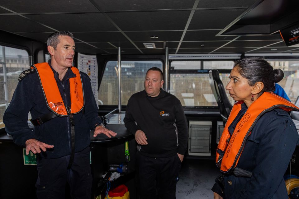 Home Secretary visits migrant processing facilities in Kent