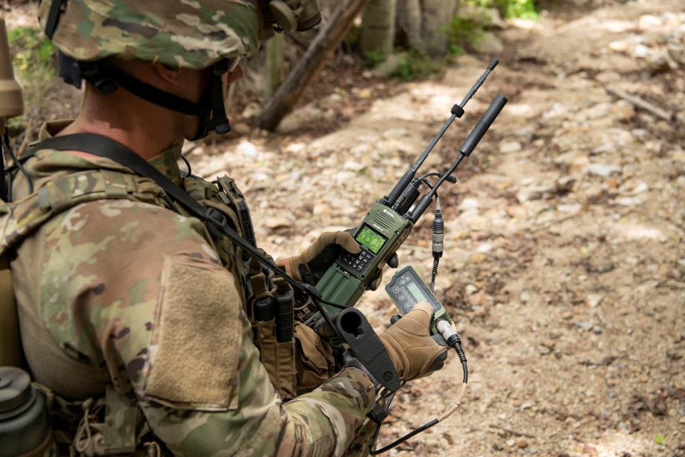 New £90 million battlefield radio programme to benefit over 200 jobs