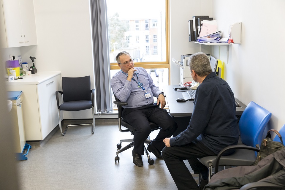 Action to bolster NHS workforce and retain senior doctors