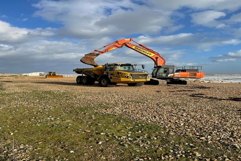 'Shingle all the way' along the beach from Shoreham to Lancing