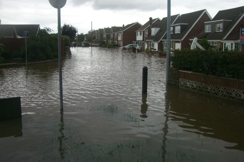 Campaign launched urging Grimsby residents to be flood aware