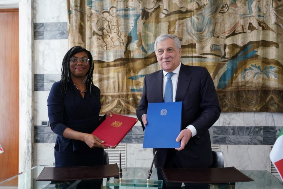 Business and Trade Secretary signs landmark first partnership with EU nation to boost British exports