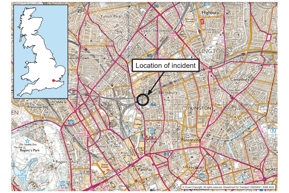 The incident location and the railway line at Belle Isle in London. King's Cross it to the south with Islington and Highbury to the north east. The incident location is marked with a black circle