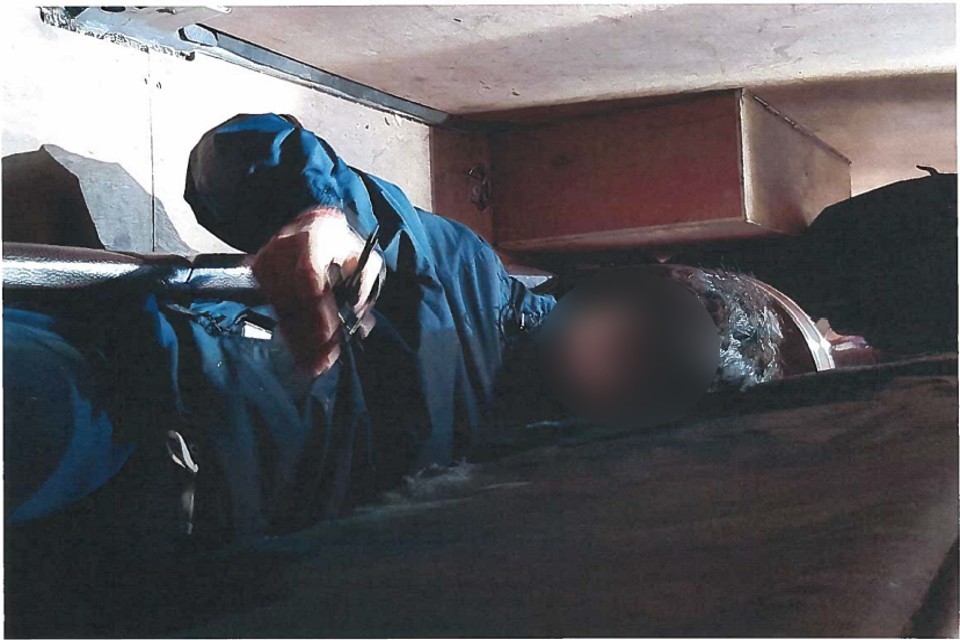 British husband and wife sentenced for smuggling migrants in sofas