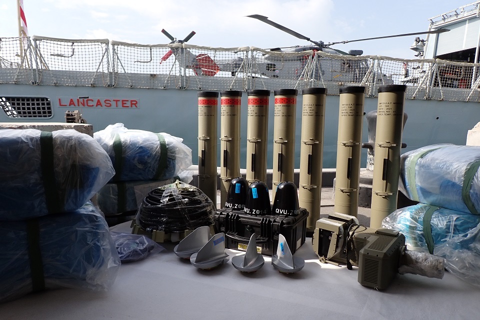 Royal Navy ship seizes weapons transiting in the Gulf