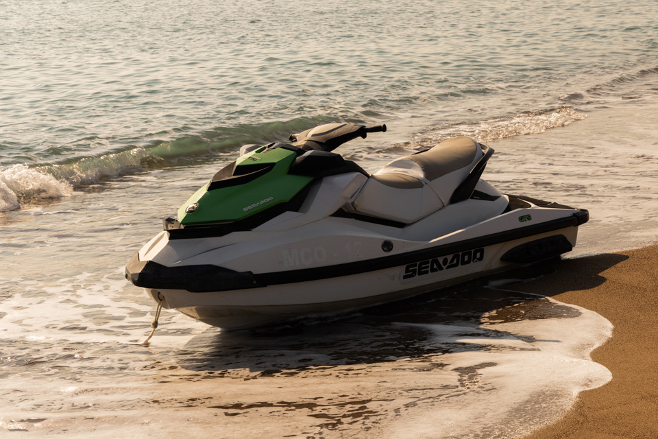 Warning for powered watercraft users as new legislation comes into