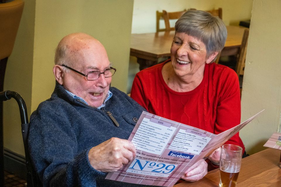 UK Government backs scheme to make pubs 'dementia friendly'