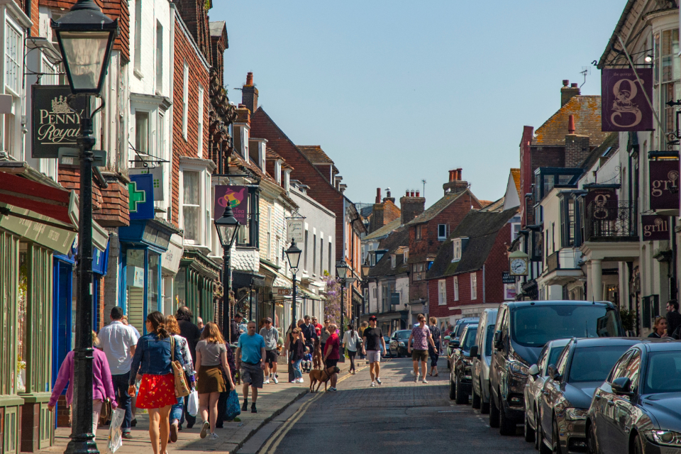 Report - Beautiful and Safe High Streets