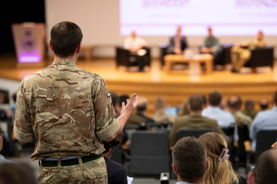 Defence’s future strategic leaders find new ways of working