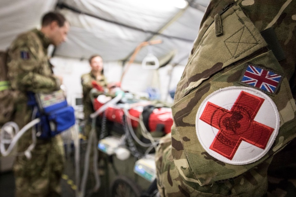 Defence Medical Services surgeons train Ukrainian doctors