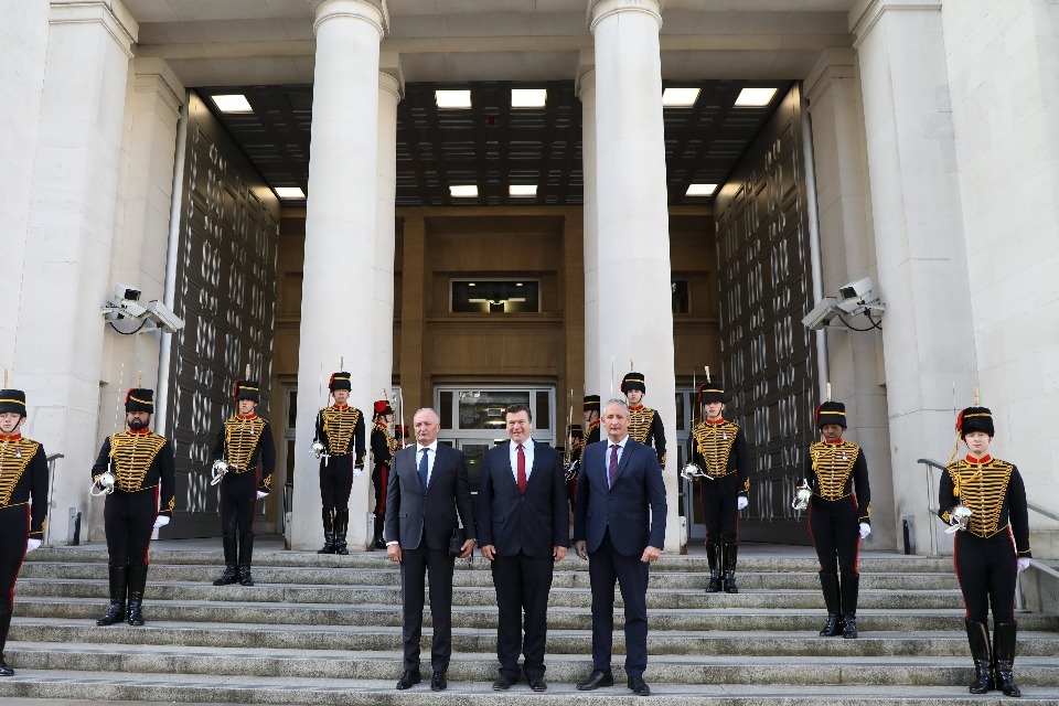 UK reiterates support for integrity of Bosnian state during meeting of defence ministers