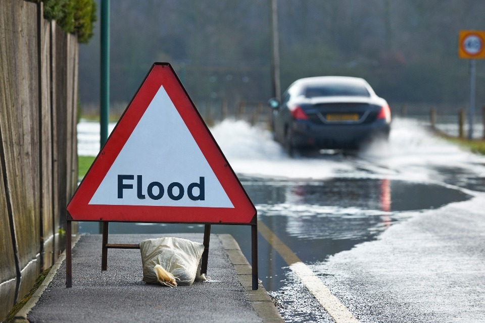 Government announces support for flood-hit areas