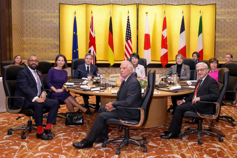 G7 united in response to conflicts in Middle East and Ukraine as Foreign Secretary travels to Japan