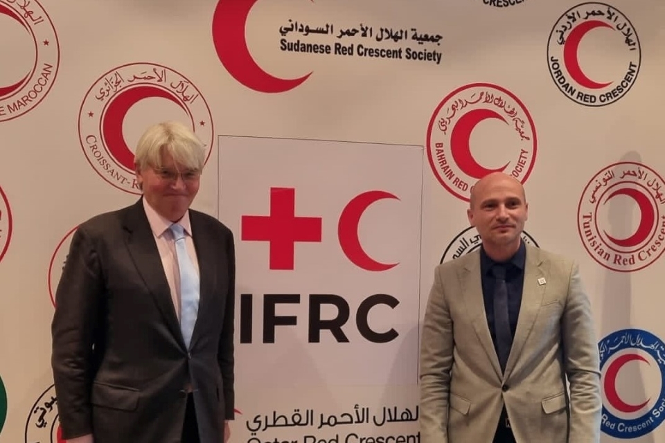 UK Development Minister arrives in Egypt in push for more critical lifesaving aid for Gaza