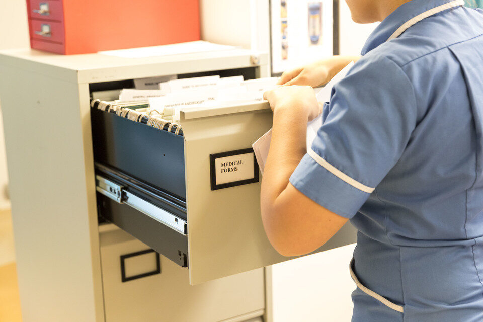 Government seeks views on new pay scale for NHS nurses