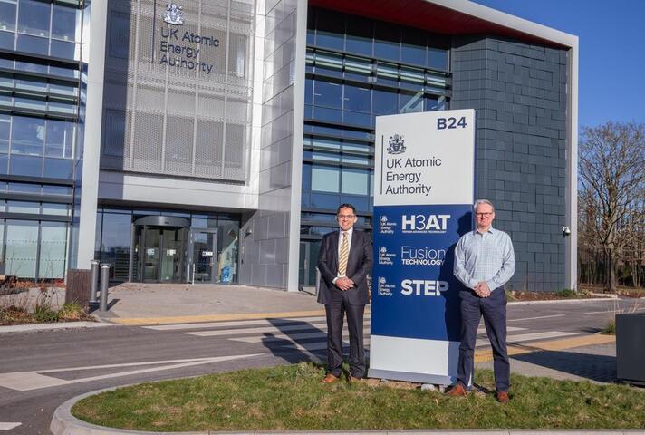 Ian Castillo, Canadian Nuclear Laboratories (left) and Stephen Wheeler, UKAEA Executive Director, at UKAEA’s Culham Campus, Oxfordshire, United Kingdom.