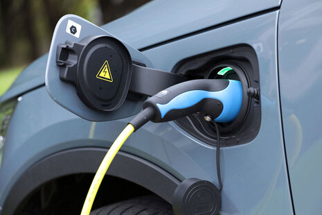 Electric vehicle car charger