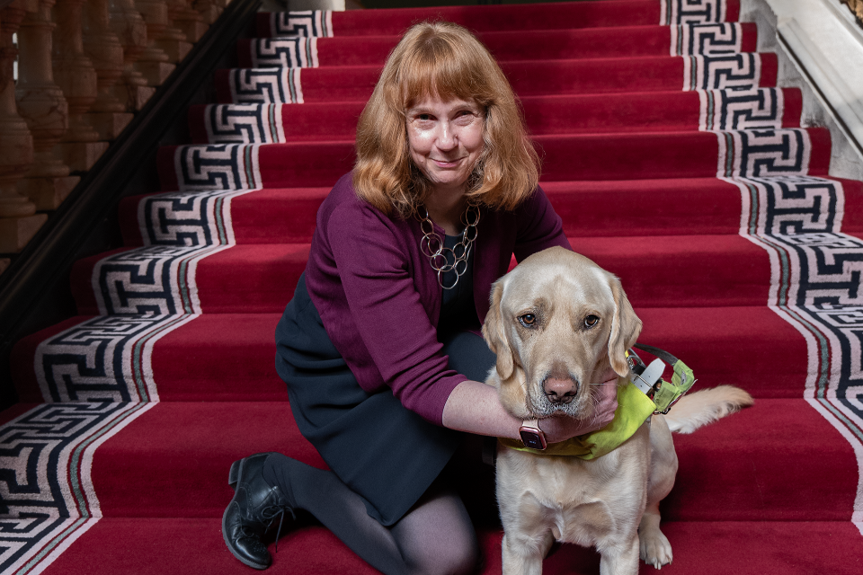 UK Appoints First Blind Ambassador To Serve Overseas | London Reviews