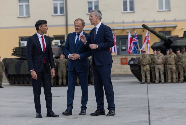 The Prime Minister is welcomed by the Prime Minister of Poland
