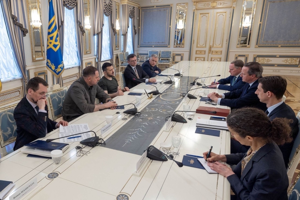 Foreign Secretary visits Ukraine after UK's multi-year commitment to deliver £3 billion of military support