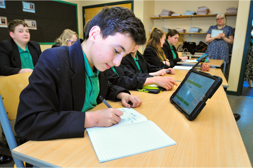 Ofsted displays school sub judgements on reports website