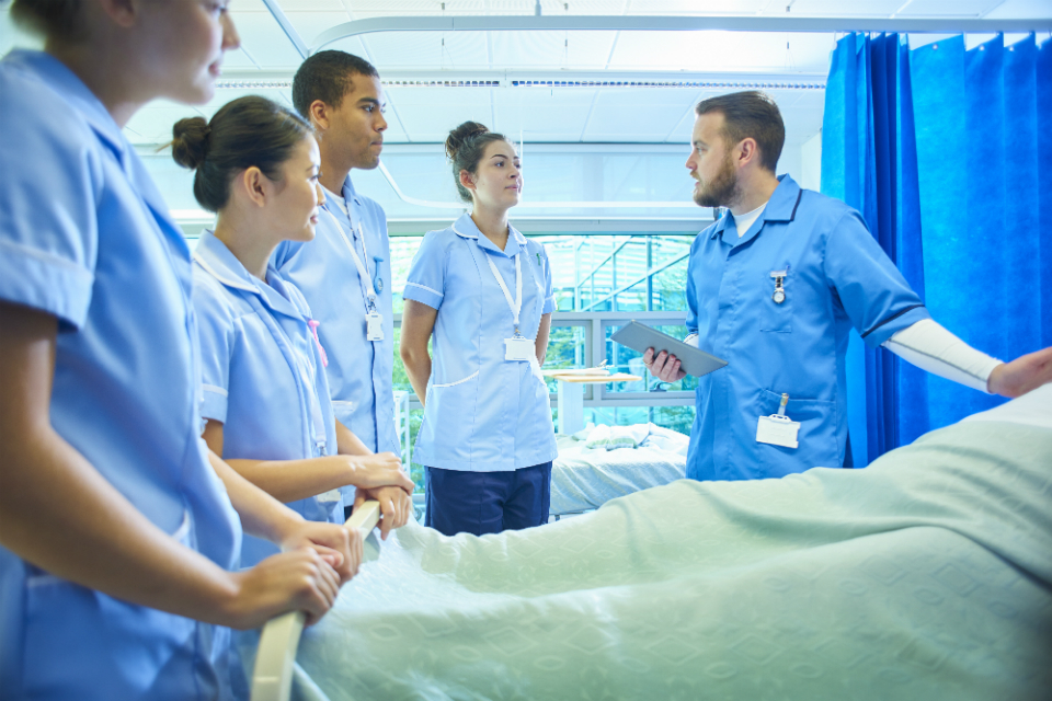 350 extra medical school places allocated in NHS training boost