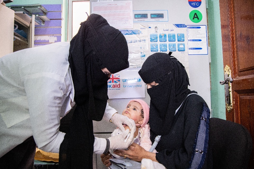 UK ramps up aid funding to help feed more than 850,000 people in Yemen