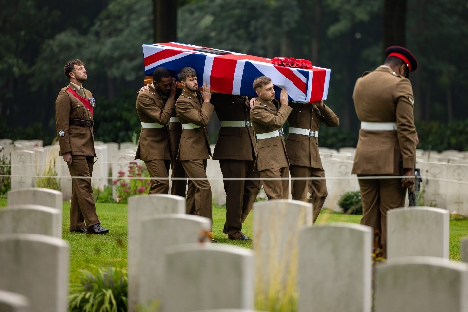 Second World War soldiers laid to rest before Arnhem 80th anniversary