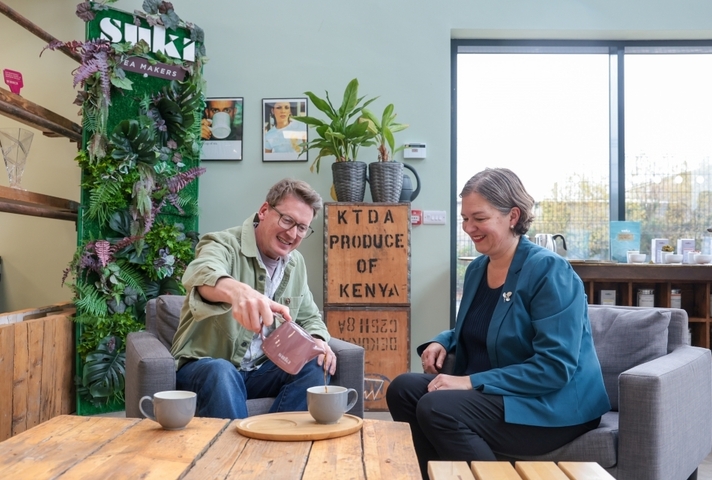 Minister Anderson with SUKI TEA Co Founder Oscar Wooley