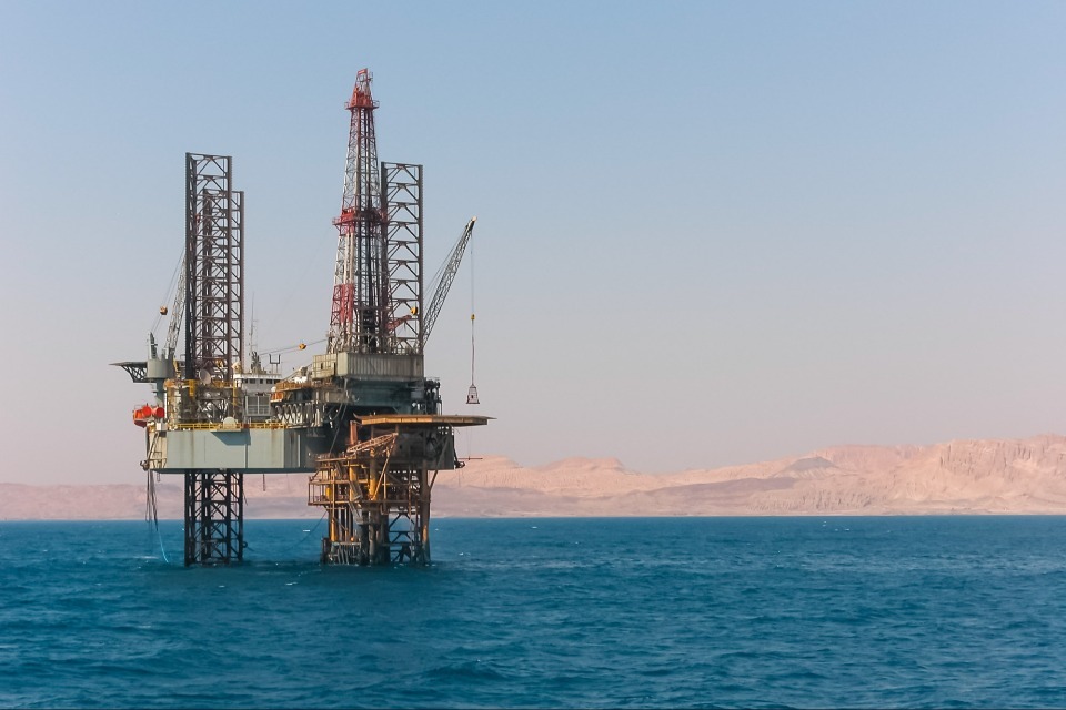 SFO charges five former Glencore employees