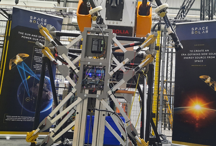 AlbaTRUSS Single Transporter at UKAEA's Culham Campus - Image Credit: Space Solar