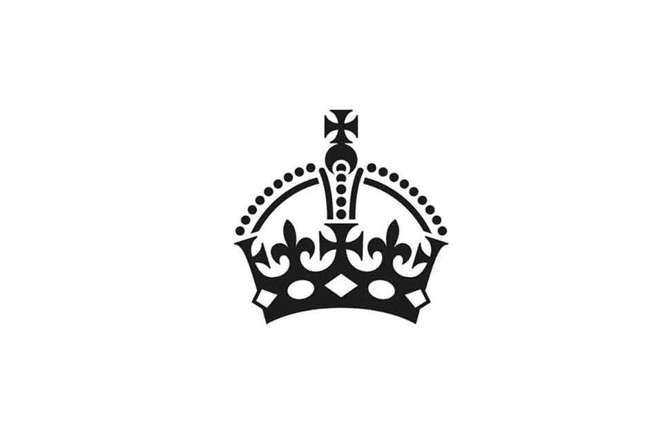 The Tudor Crown – Black and White