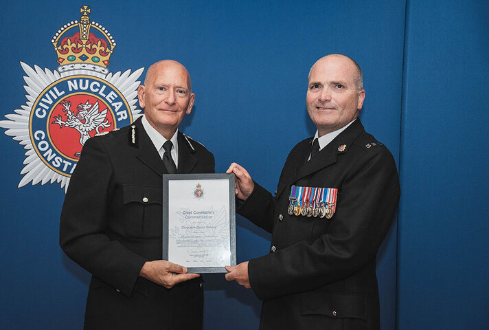 Chief Constable Simon Chesterman and Constable Darren Parsley.