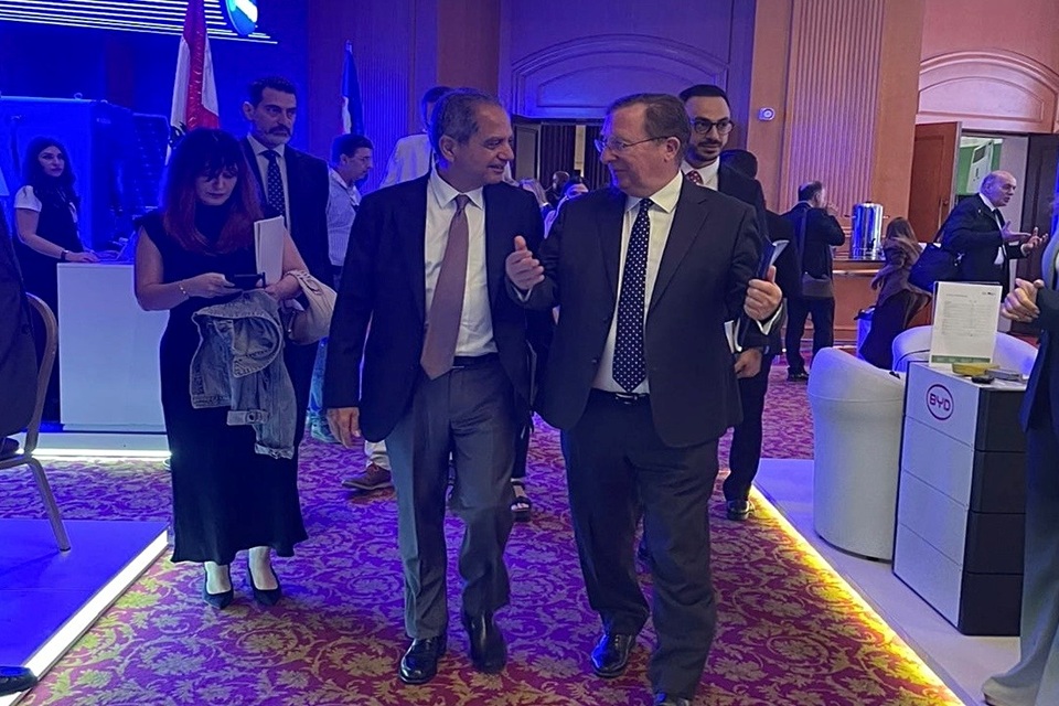 British Ambassador and Energy Minister 