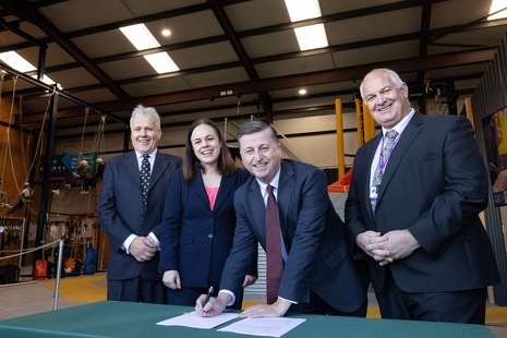 Freeport signing (L-R: Port of Inverness Chief Executive Sinclair Browne; Scottish Government Deputy First Minister Kate Forbes; UK Government Scottish Secretary Douglas Alexander; Highland Council Leader Councillor Raymond Bremner.)