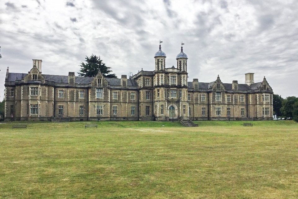 Christmas and New Year courts and tribunals opening times 2025