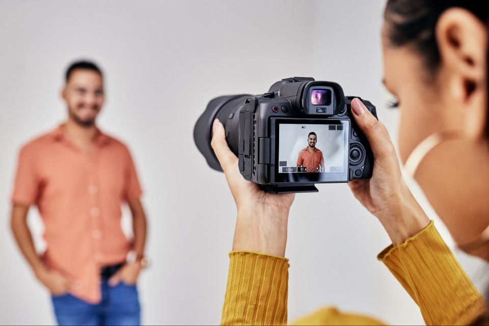 Image deal to move to in-depth investigation