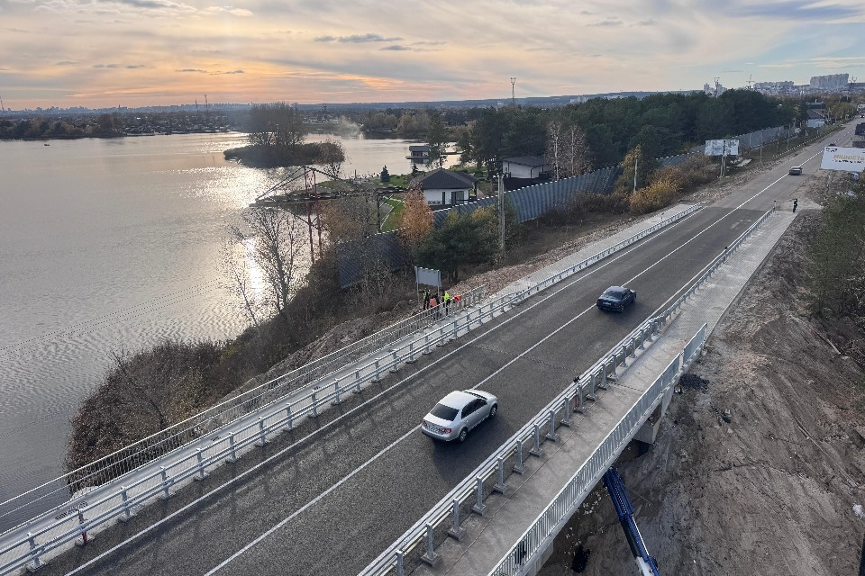 Kyiv region bridge reopens following UK-funded reconstruction Kyiv region bridge reopens following UK-funded reconstruction