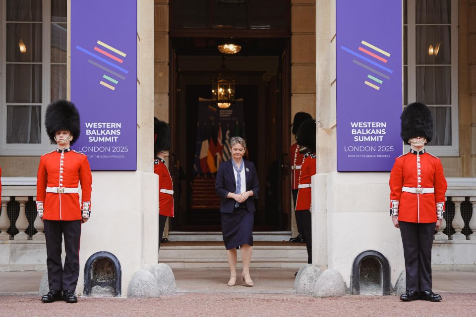 Berlin Process Leaders posing for a family photo
