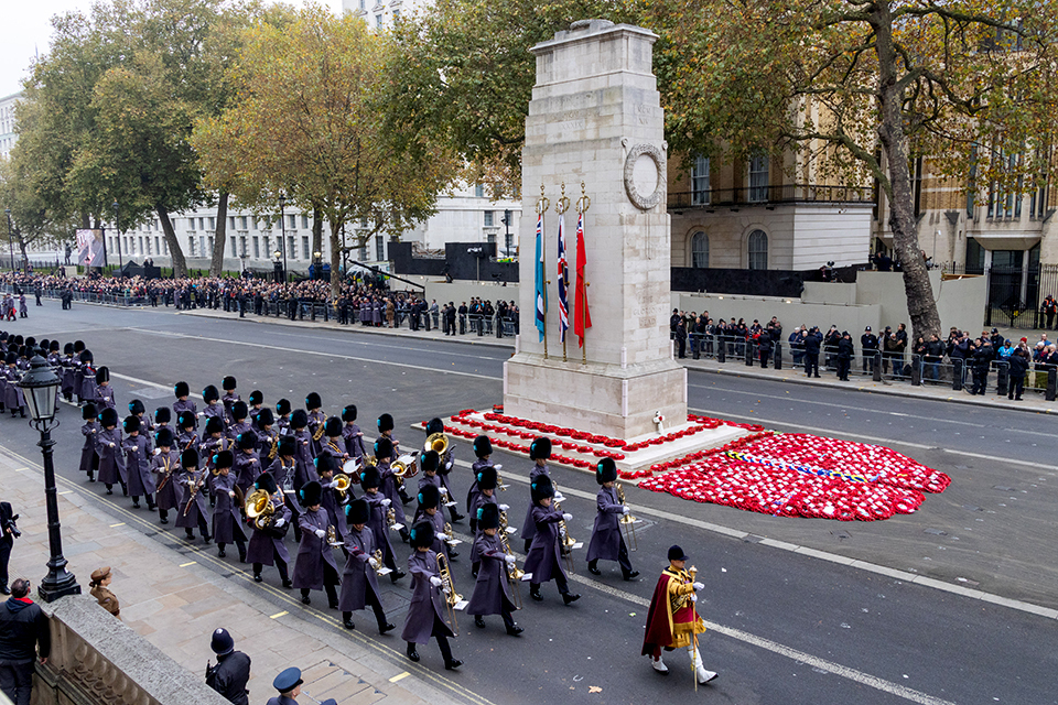 His Majesty The King leads nation in silence on Remembrance Sunday