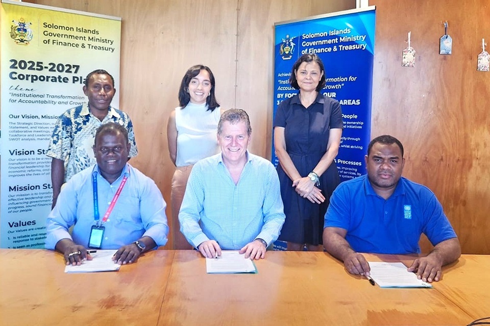UK support Solomon Islands government to progress EITI commitment UK support Solomon Islands government to progress EITI commitment