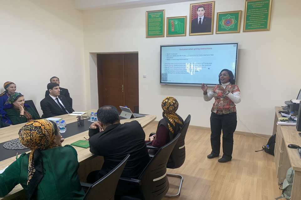 UK–Turkmenistan partnership advances inclusive English language teacher training