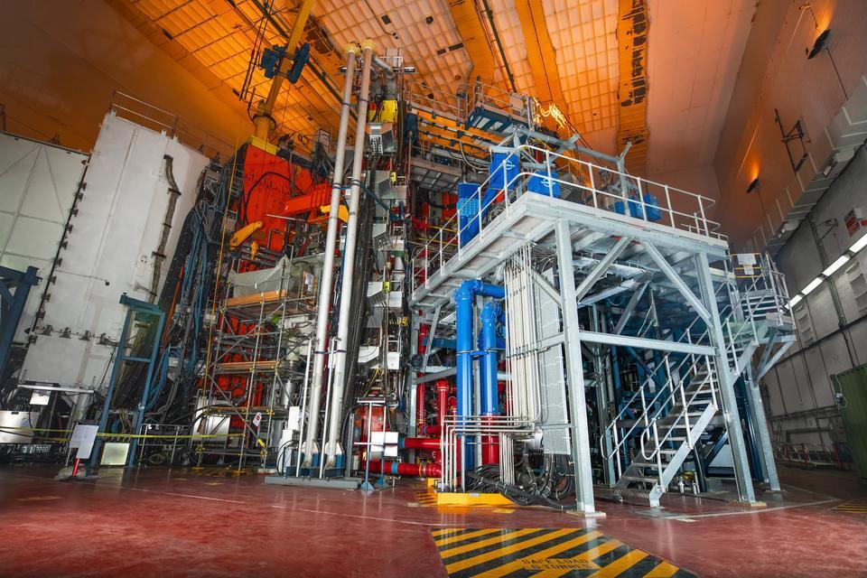 TAE Technologies and UKAEA partner to commercialise fusion tech