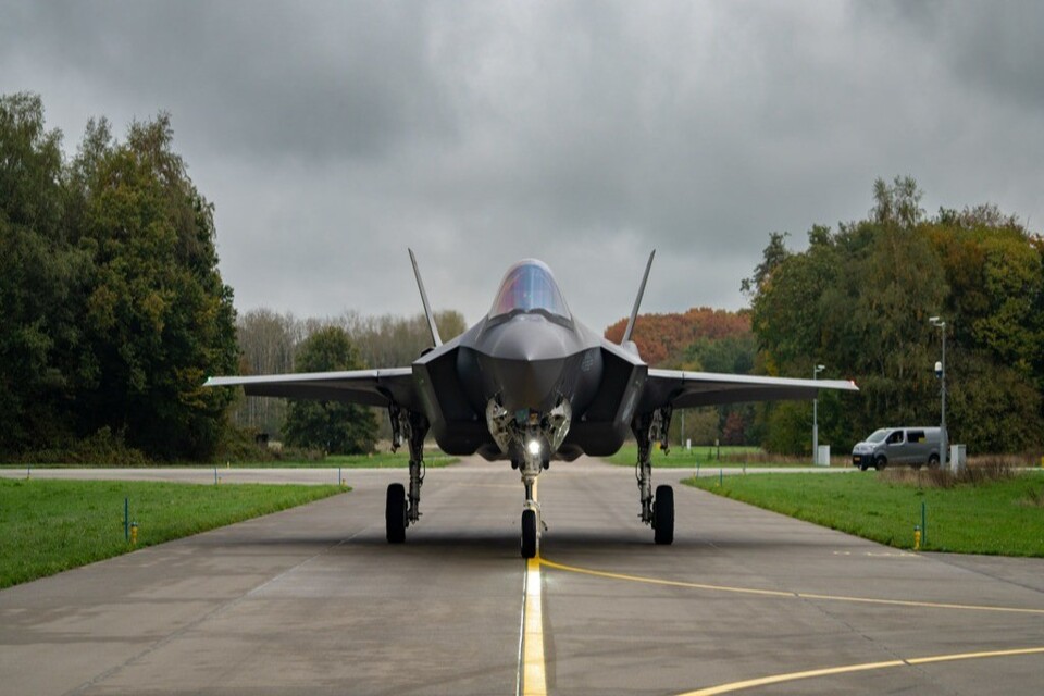 ‘We choose to go to the moon, by Angus Lapsley, UK Permanent Representative to NATO