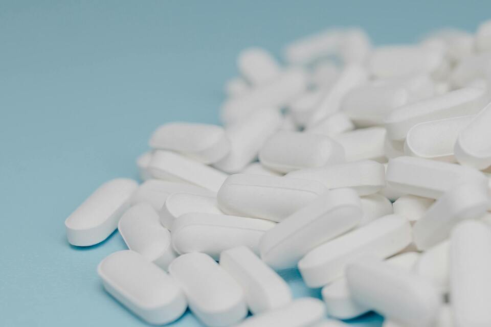 MHRA strengthening dependency and addiction warnings on medicines used to treat pain, anxiety, and insomnia