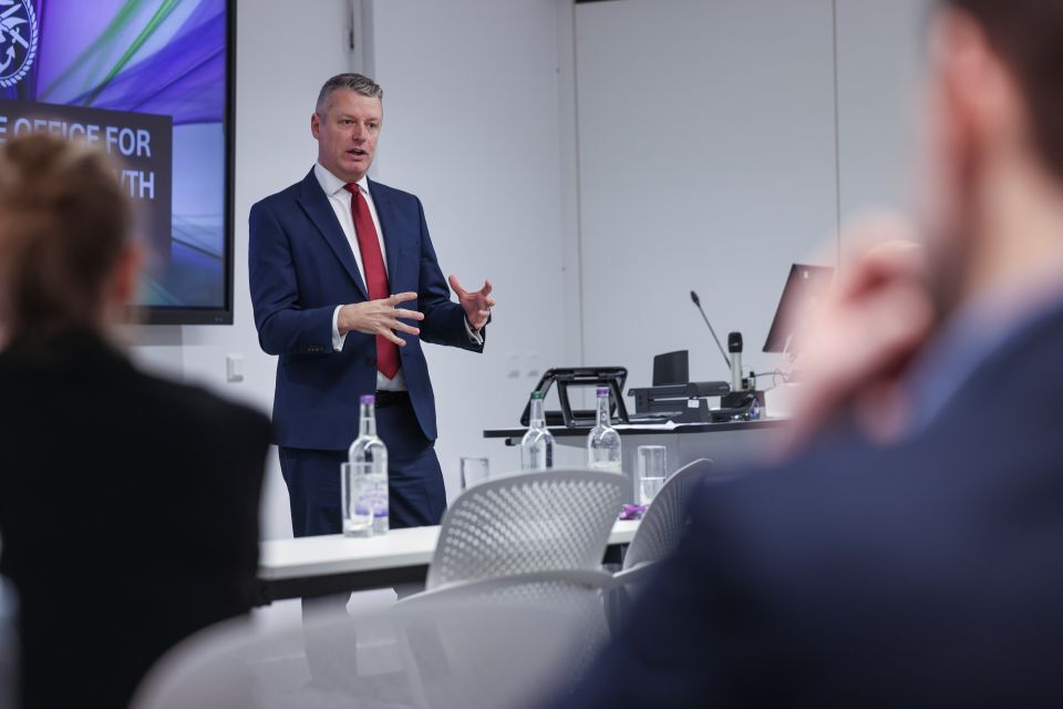 Red tape to be slashed as MOD launches new team to back British small businesses
